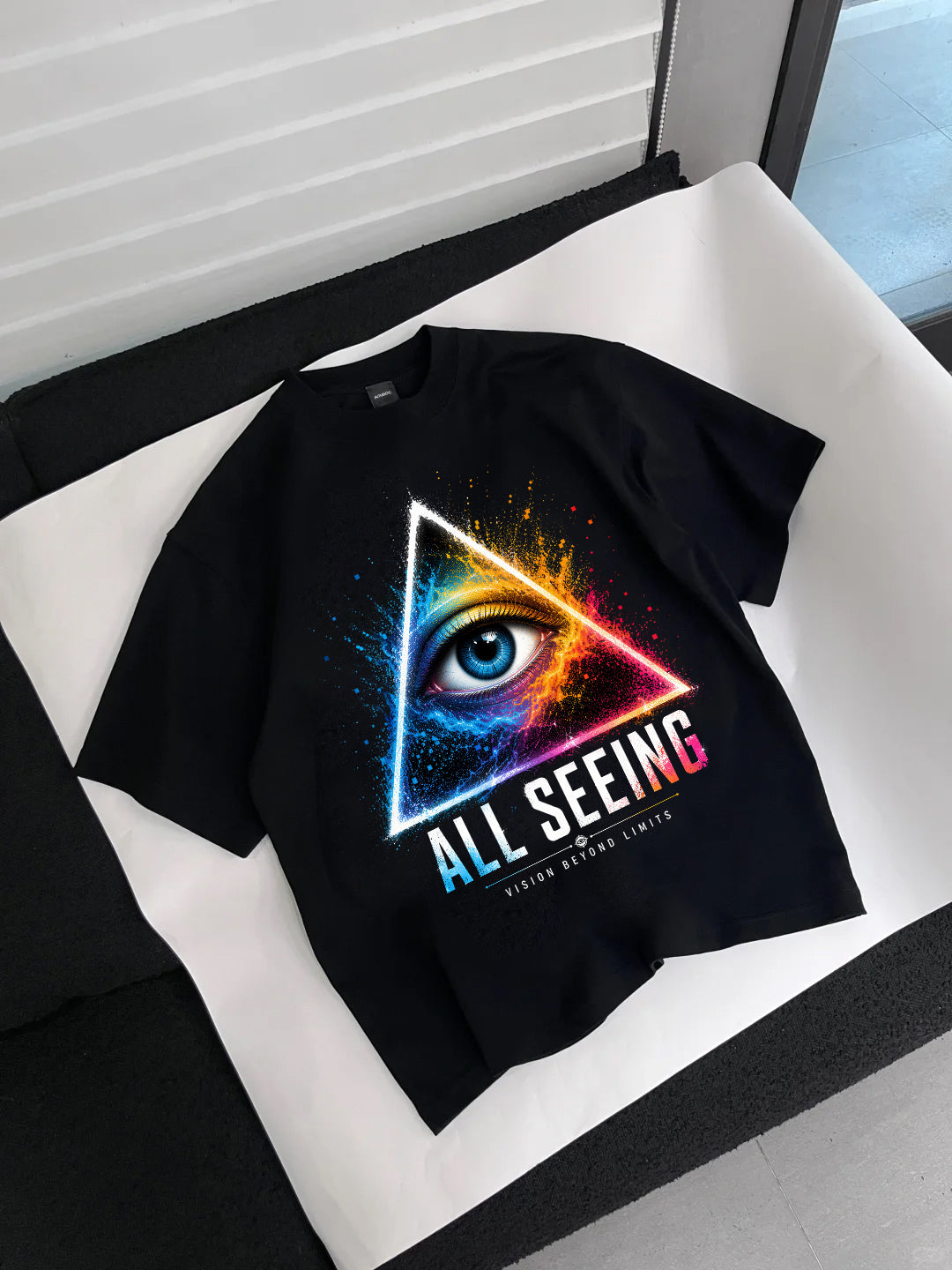Áo Thun ALL SEEING